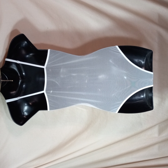 Lovely's Collection 💕 - Picture 3 of 4